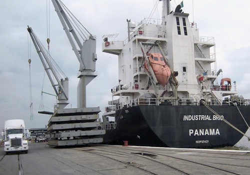 Se exporta tubería lastrada por el Puerto de Coatzacoalcos